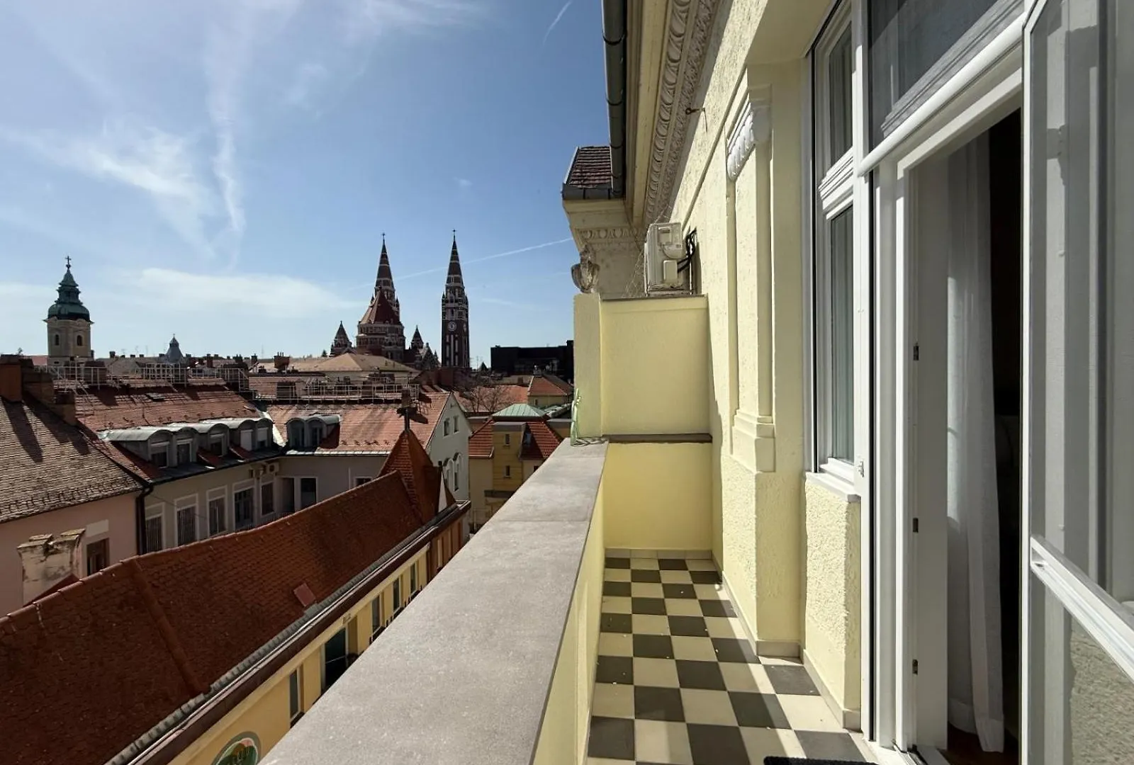Apartment Downtown Superior Bestern Szegedin
